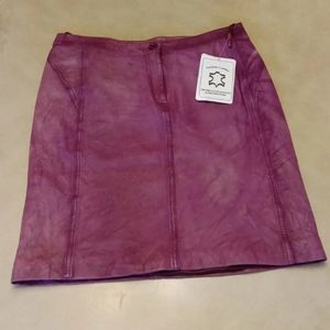 100% Genuine Leather Women's Mini-Skirt Size Medium